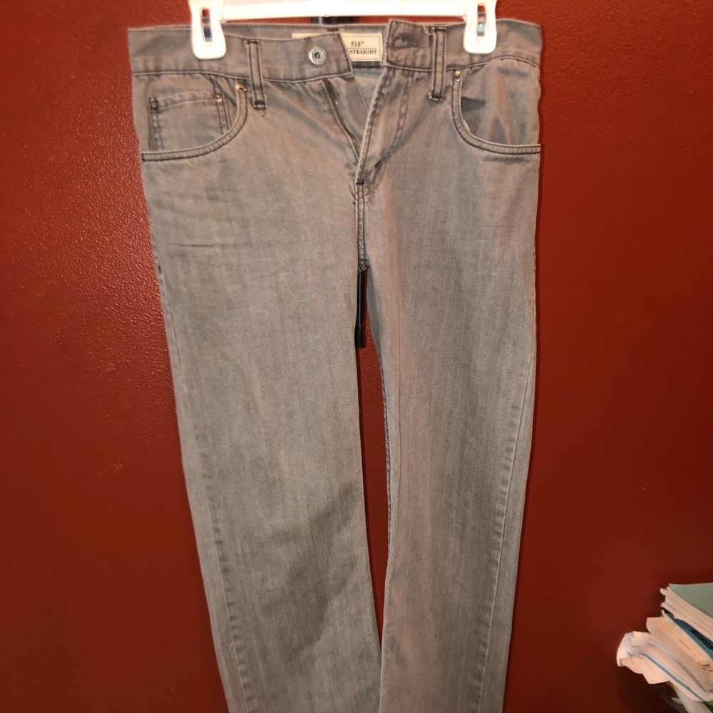 Levi’s - Grey 28x28 514’s